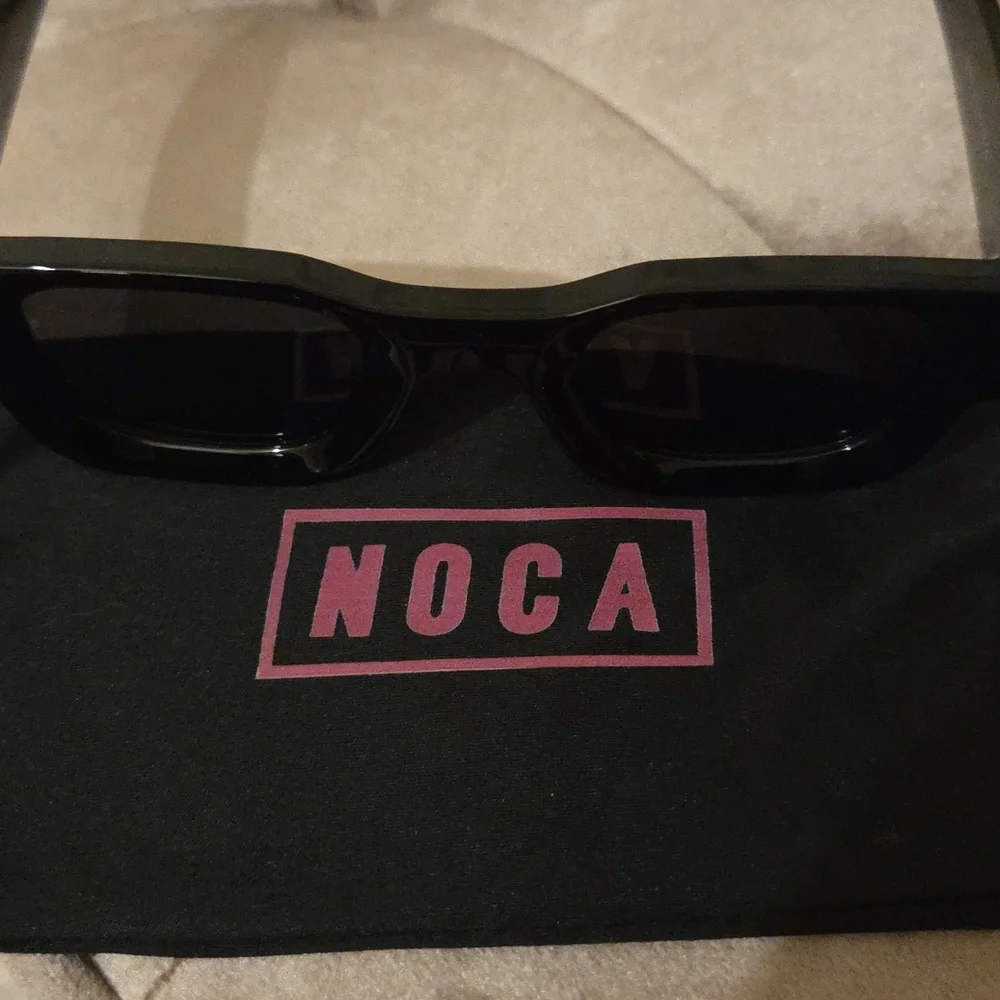 NOCA Black Sunglasses With Soft Bag